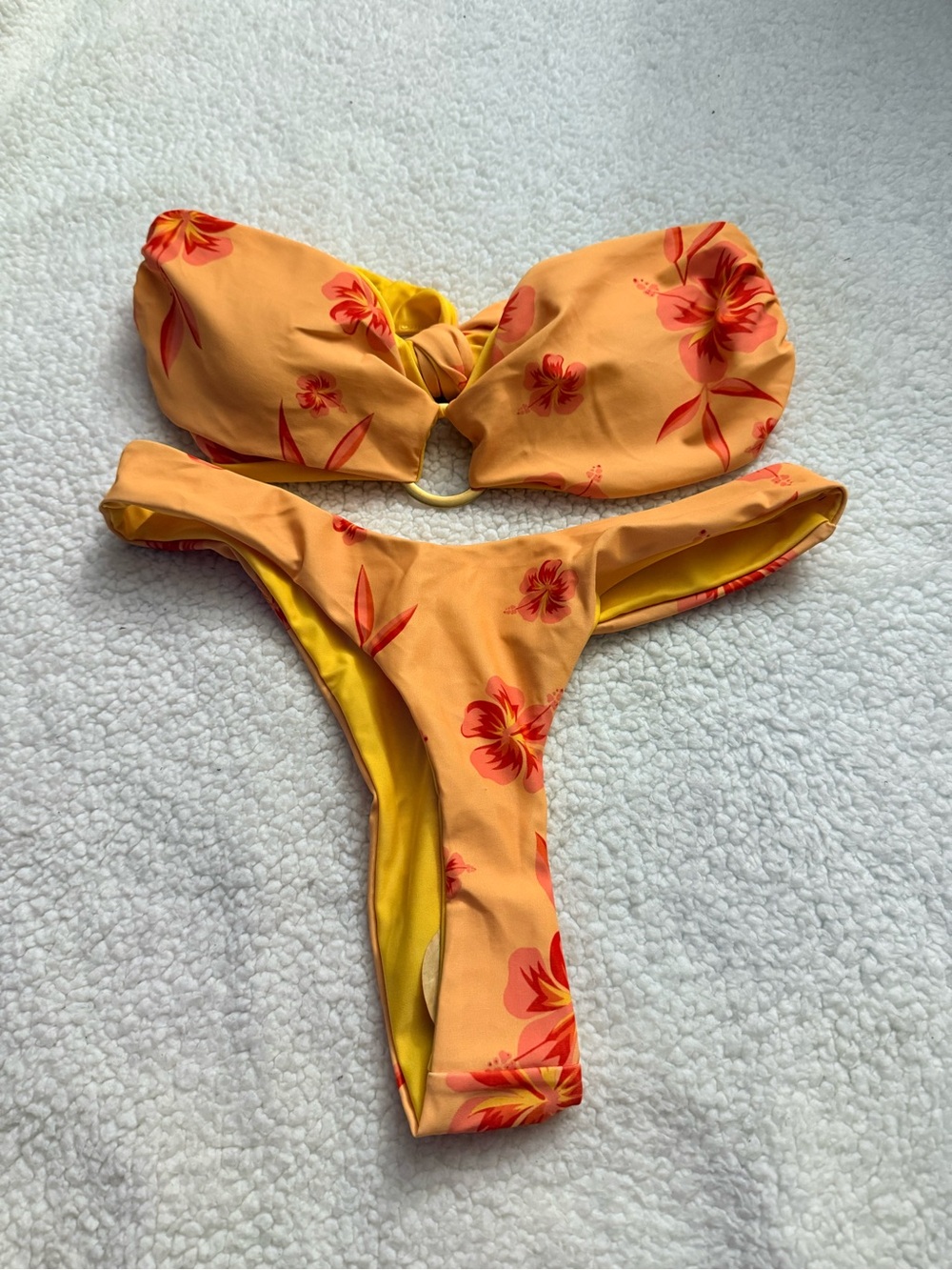 Peach Floral Ring-Front Bikini Set. Size Small